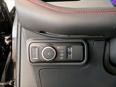 Used 2025 Ford Explorer ST AWD/4WD image 31