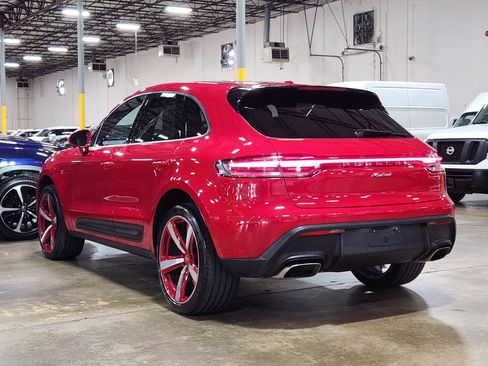 Used 2023 Porsche Macan AWD/4WD image 13