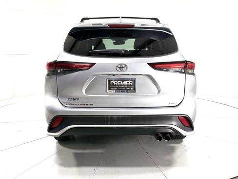 Used 2023 Toyota Highlander XSE image 5