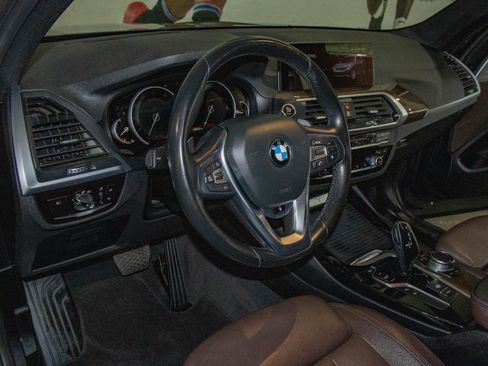 Used 2019 BMW X3 xDrive30i w/ Premium Package AWD/4WD image 6