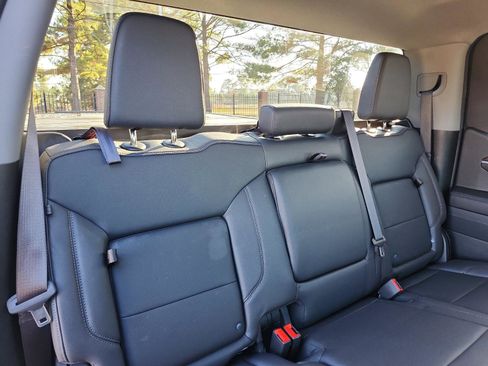 Certified 2024 GMC Sierra 1500 SLT w/ SLT Premium Package image 10