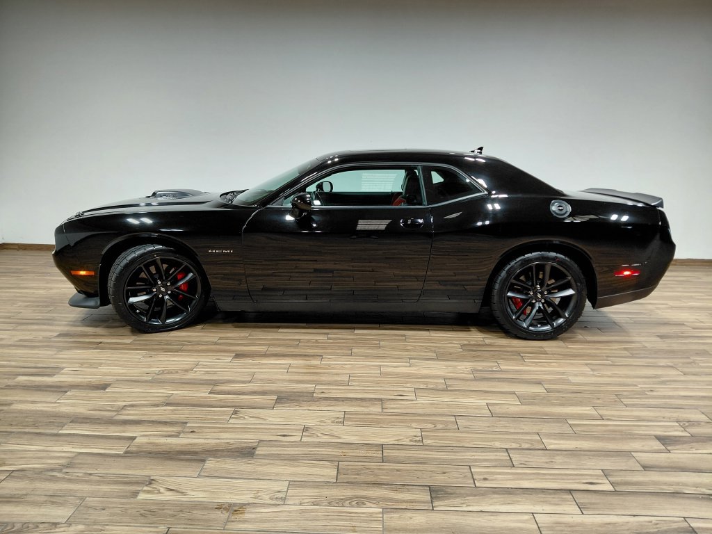 Certified 2022 Dodge Challenger R/T w/ Plus Package RWD image 29