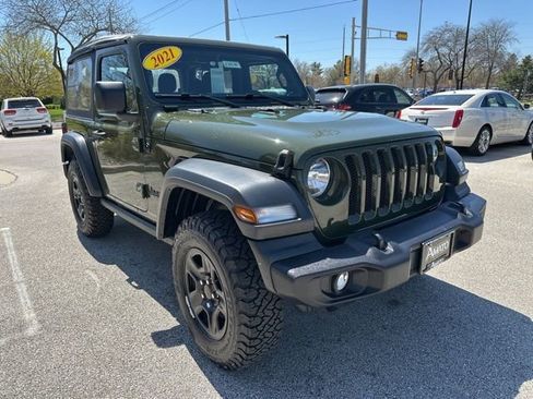 Used 2021 Jeep Wrangler Sport AWD/4WD image 4