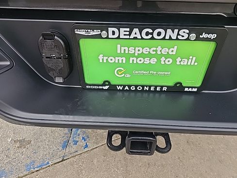 Certified 2024 Jeep Gladiator Mojave image 18