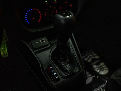 Used 2021 RAM ProMaster City Tradesman image 16