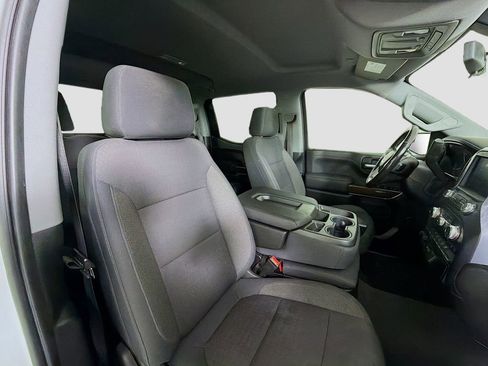 Used 2019 GMC Sierra 1500 SLE image 28