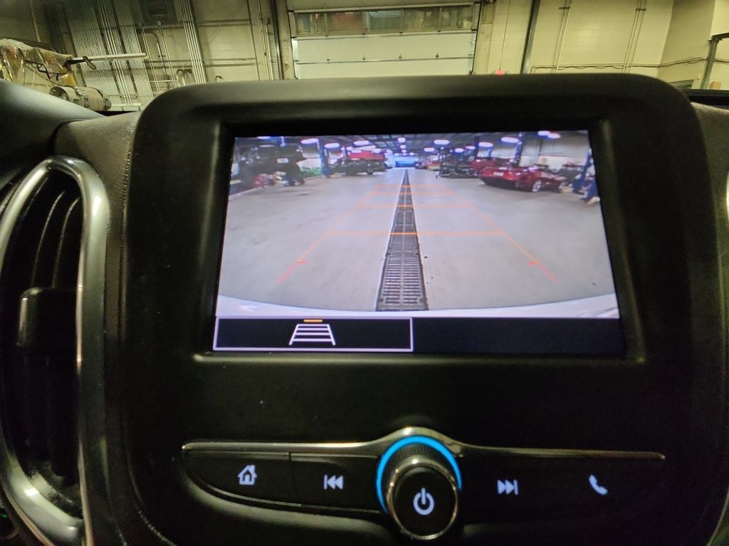 Used 2024 Chevrolet Equinox LT w/ LPO, Floor Liner Package AWD/4WD image 20