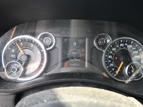 Used 2021 RAM 2500 Big Horn AWD/4WD image 15