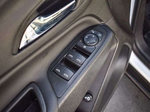 Used 2022 Chevrolet Equinox LT image 20