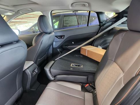 New 2025 Subaru Crosstrek 2.5i Limited image 10