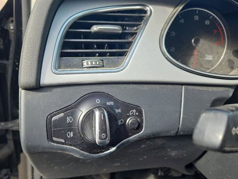 Used 2016 Audi A4 2.0T Premium image 19