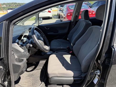 Used 2011 Honda Fit image 11