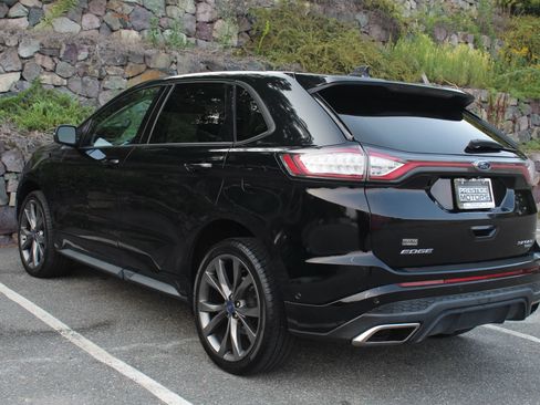 Used 2017 Ford Edge Sport w/ Equipment Group 401A AWD/4WD image 7