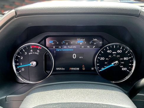 Certified 2022 Ford F350 Platinum AWD/4WD image 15