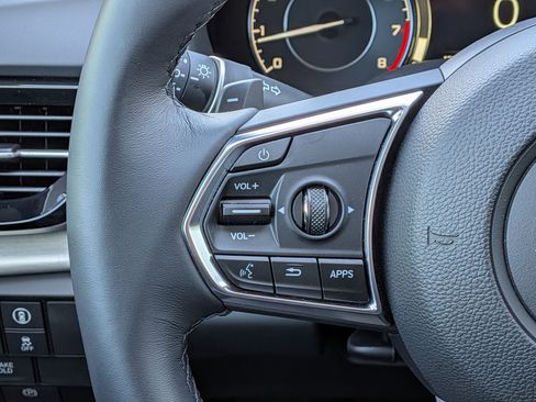 Used 2025 Acura RDX SH-AWD w/ Technology Package image 19