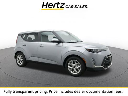 Used 2025 Kia Soul LX w/ LX Technology Package FWD image 1
