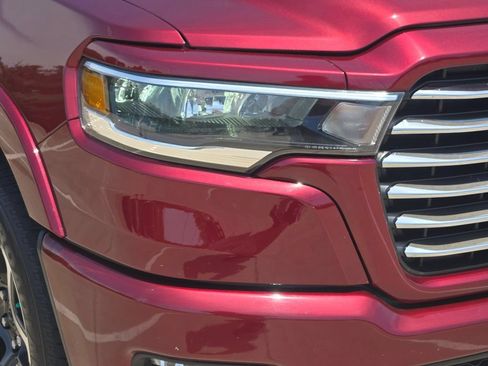 Used 2025 RAM 1500 Laramie w/ Laramie Southwest Edition AWD/4WD image 9