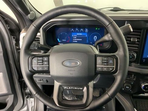 Used 2024 Ford F350 Platinum w/ FX4 Off-Road Package image 21