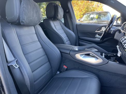 New 2026 Mercedes-Benz GLS 580 4MATIC image 25