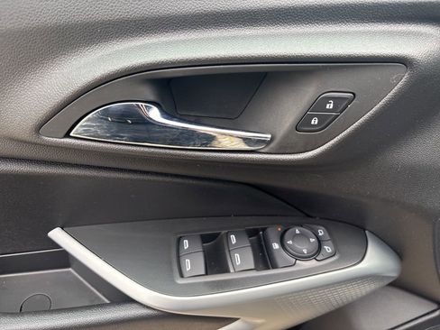 New 2026 Chevrolet Trax RS w/ Driver Confidence Package FWD image 14