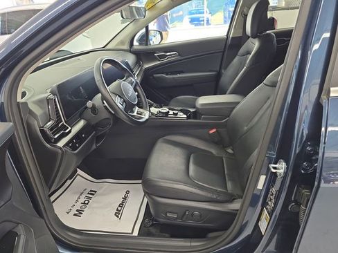 Certified 2023 Kia Sportage EX image 13