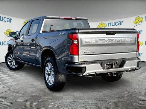 Used 2019 Chevrolet Silverado 1500 Custom w/ Custom Value Package image 4