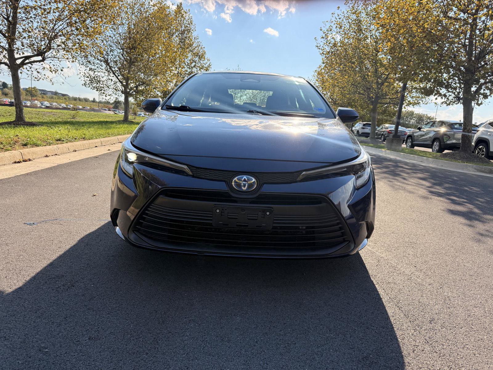 Used 2023 Toyota Corolla LE w/ Carpet Mat Package (TMS) FWD image 3