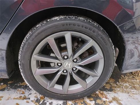 Used 2019 Honda Civic EX image 32