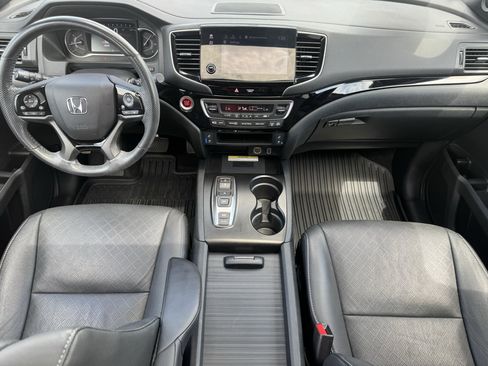 Certified 2023 Honda Passport Elite image 2