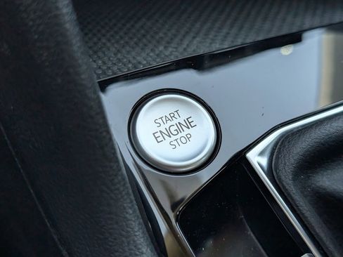 Used 2023 Volkswagen Taos S FWD image 30