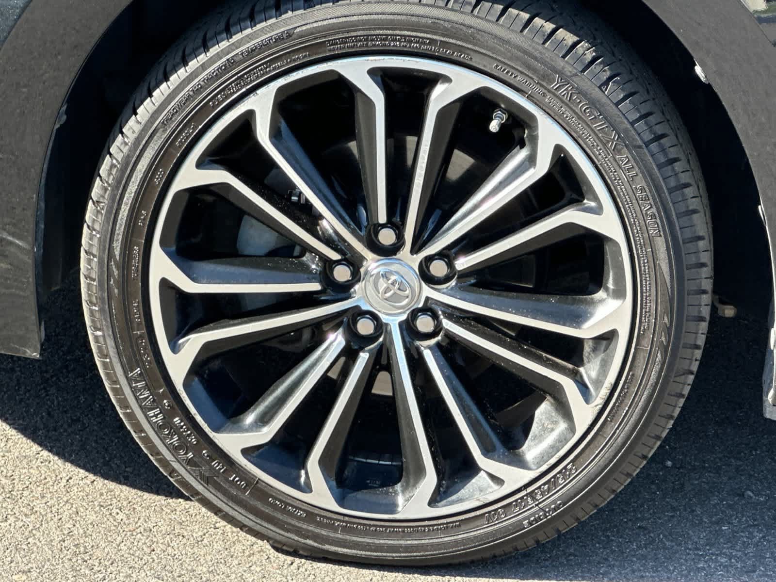 Used 2014 Toyota Corolla S FWD image 27