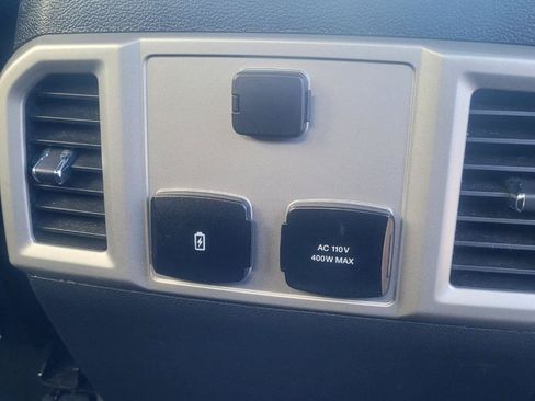 Used 2021 Ford F350 Lariat AWD/4WD image 36