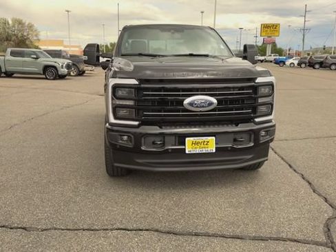Used 2025 Ford F350 Platinum AWD/4WD image 3
