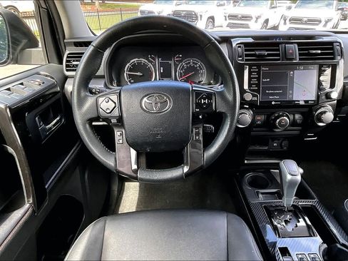 Used 2021 Toyota 4Runner TRD Off-Road Premium AWD/4WD image 6
