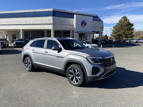 New 2026 Volkswagen Atlas Cross Sport SE AWD/4WD image 41