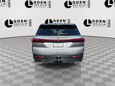 Used 2025 Buick Enclave Sport Touring w/ LPO, Floor Liner Package AWD/4WD image 7