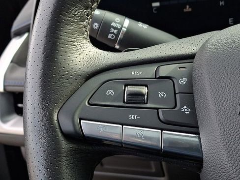 Used 2024 Cadillac XT4 Sport image 25