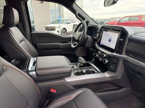 New 2026 Ford F150 Lariat w/ Equipment Group 502A High image 29