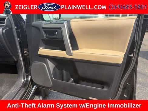 Used 2012 Toyota 4Runner Limited AWD/4WD image 13