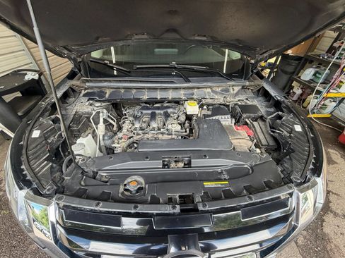 Used 2025 Nissan Pathfinder SV AWD/4WD image 29