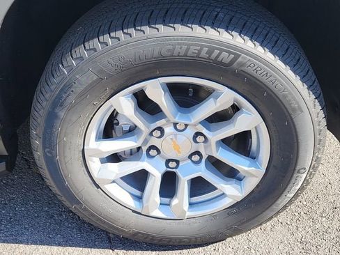 Used 2026 Chevrolet Tahoe LS AWD/4WD image 10