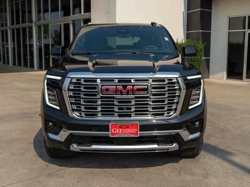 New 2026 GMC Yukon Denali w/ Advanced Technology Package AWD/4WD image 2
