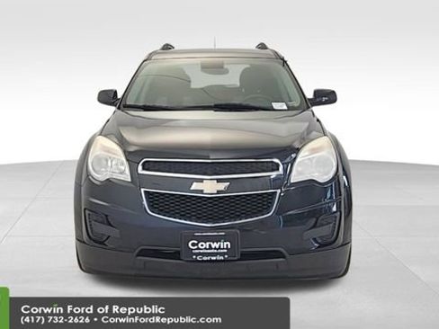 Used 2015 Chevrolet Equinox LT w/ Driver Convenience Package FWD image 2