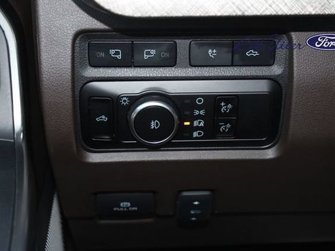Used 2023 Ford F250 King Ranch w/ FX4 Off-Road Package AWD/4WD image 22
