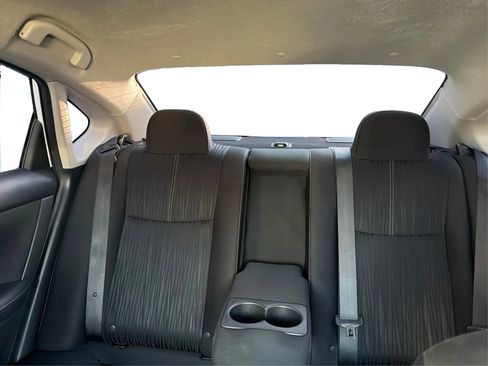 Used 2018 Nissan Sentra SV w/ All Weather Package FWD image 18