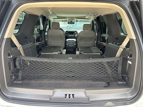 Used 2019 Ford Expedition Limited w/ Equipment Group 301A RWD image 13