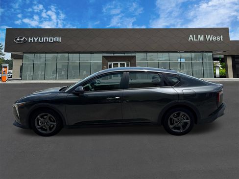 Used 2025 Kia K4 FWD image 8