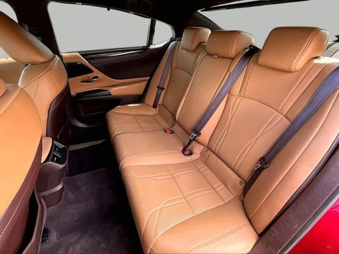 Used 2020 Lexus ES 350 Ultra Luxury w/ Accessory Package 2 FWD image 21