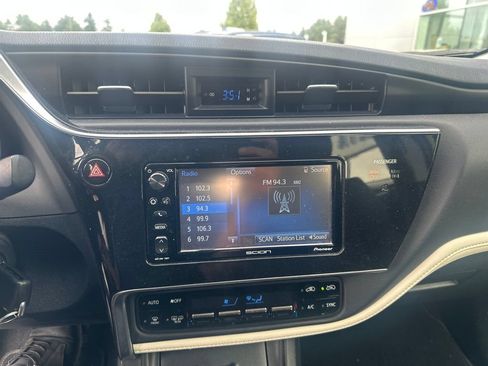 Used 2016 Scion iM FWD image 17