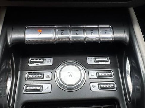 Used 2024 Lincoln Nautilus Reserve AWD/4WD image 45